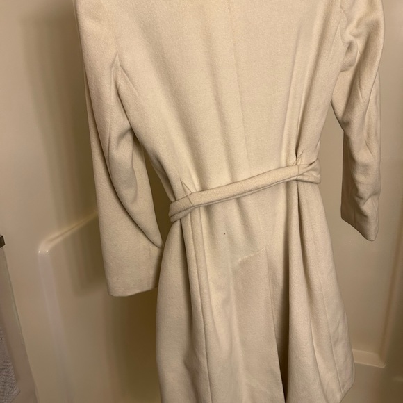 Jacket - Picture 5 of 6